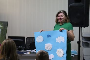 Inscenizacja z udziałem uczniów wieluńskich szkół w Bibliotece Miejskiej - dotyczyła Nagrody Nobla